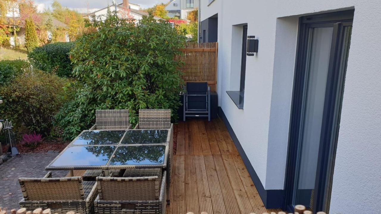 Haus Edda - Ferienwohnungen Mit Garten Und Schlossblick Marburg Exterior foto